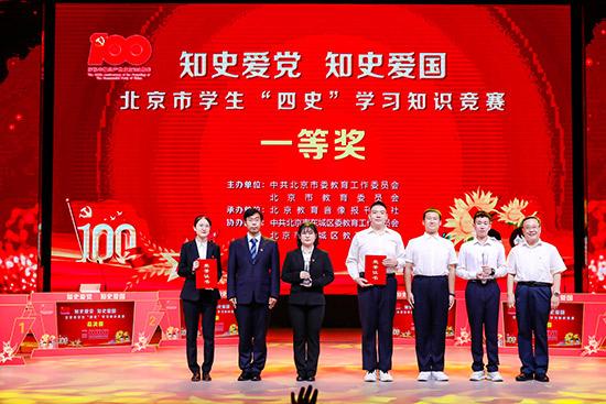 早上空腹喝一杯水,润肠排毒,可能会收获这4个“好处”!